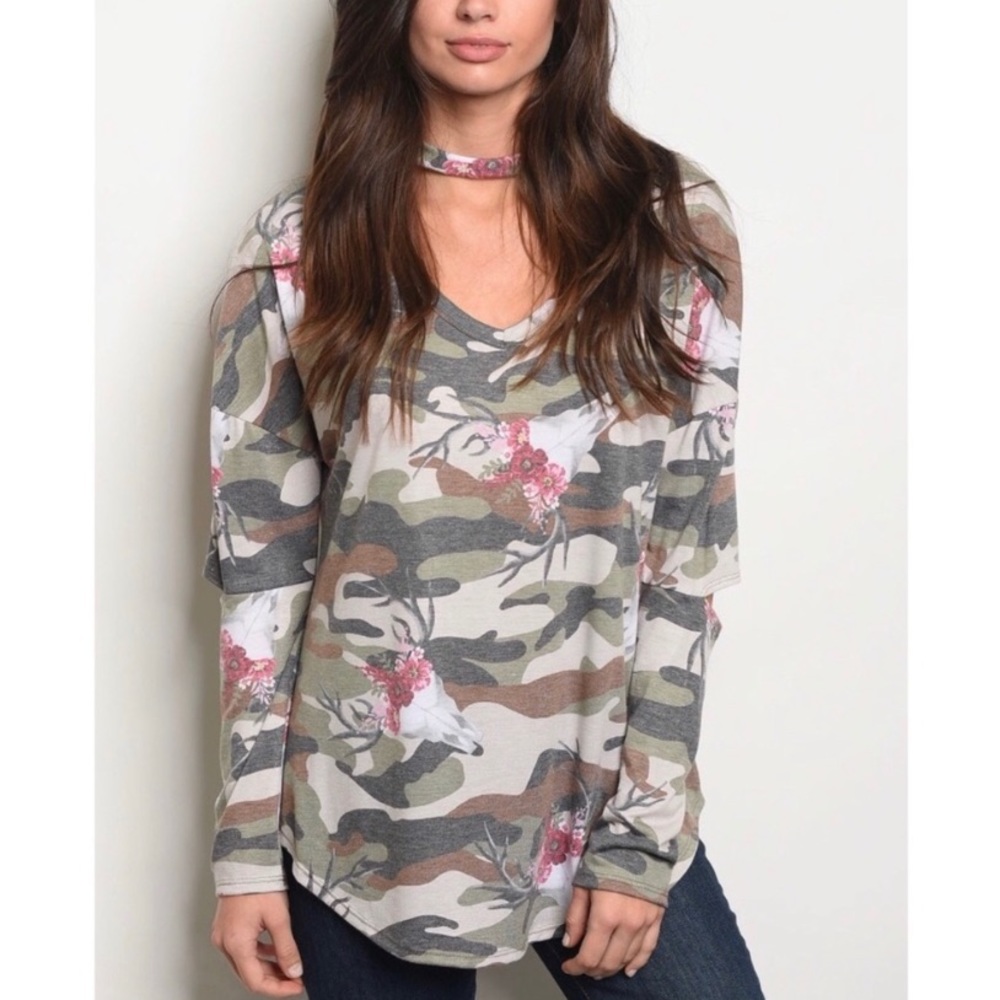 C̺͆L̺͆E̺͆A̺͆R̺͆A̺͆N̺͆C̺͆E̺͆  Olive Camo & Deer Skull Choker Top